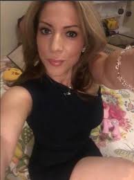 Emma, 31